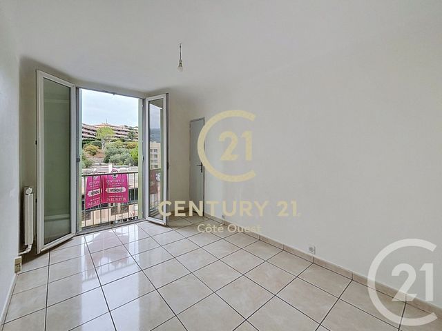 Appartement F3 &agrave; vendre - 3 pi&egrave;ces - 56 m2 - Grasse - 06 - PROVENCE-ALPES-COTE-D-AZUR