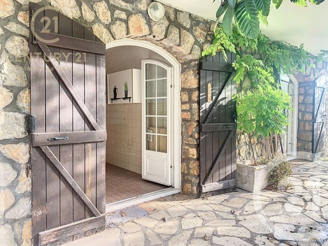 Appartement F3 à vendre - 3 pièces - 70,11 m2 - Peymeinade - 06 - PROVENCE-ALPES-COTE-D-AZUR