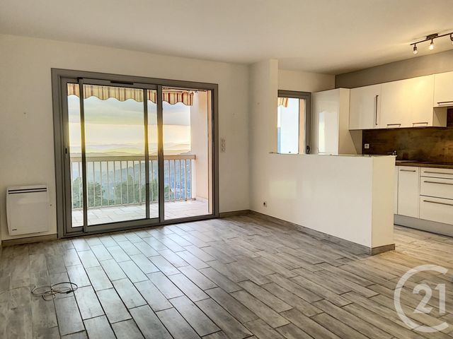 Appartement F2 à louer - 2 pièces - 48 m2 - Grasse - 06 - PROVENCE-ALPES-COTE-D-AZUR