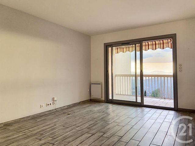 Appartement F2 à louer - 2 pièces - 48 m2 - Grasse - 06 - PROVENCE-ALPES-COTE-D-AZUR