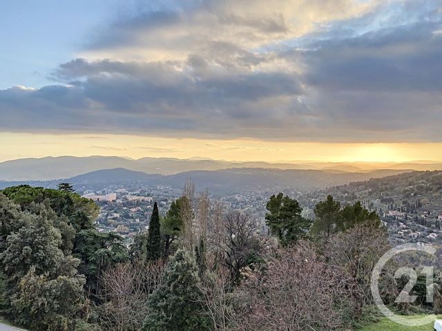 Appartement F2 à louer - 2 pièces - 48 m2 - Grasse - 06 - PROVENCE-ALPES-COTE-D-AZUR