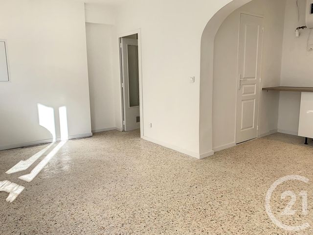 Appartement F2 à louer - 2 pièces - 41,76 m2 - Grasse - 06 - PROVENCE-ALPES-COTE-D-AZUR