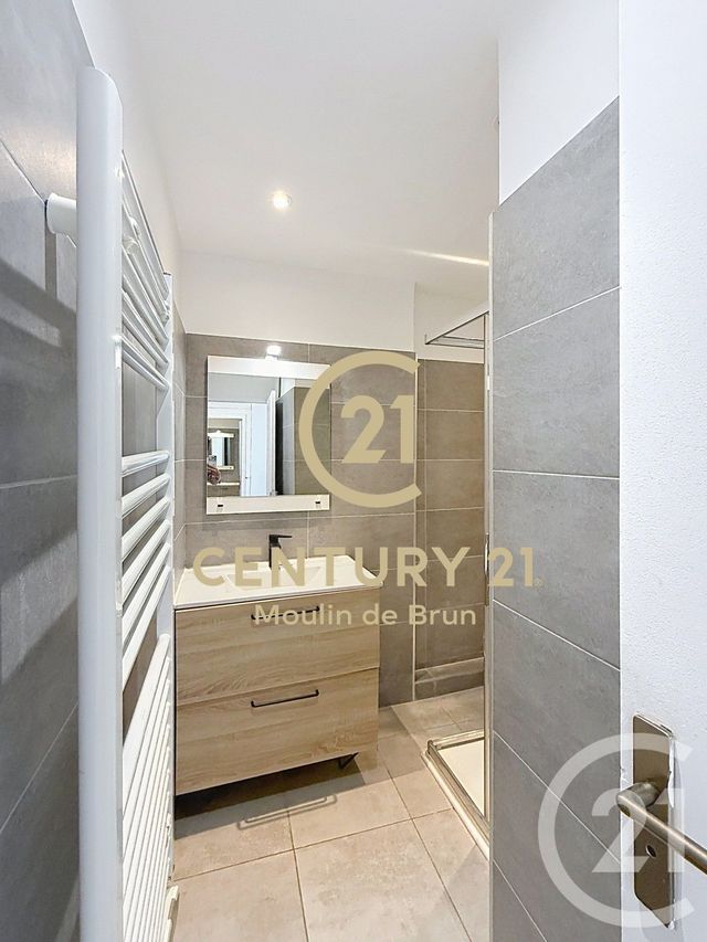 Appartement F4 &agrave; vendre - 4 pi&egrave;ces - 67,85 m2 - Grasse - 06 - PROVENCE-ALPES-COTE-D-AZUR