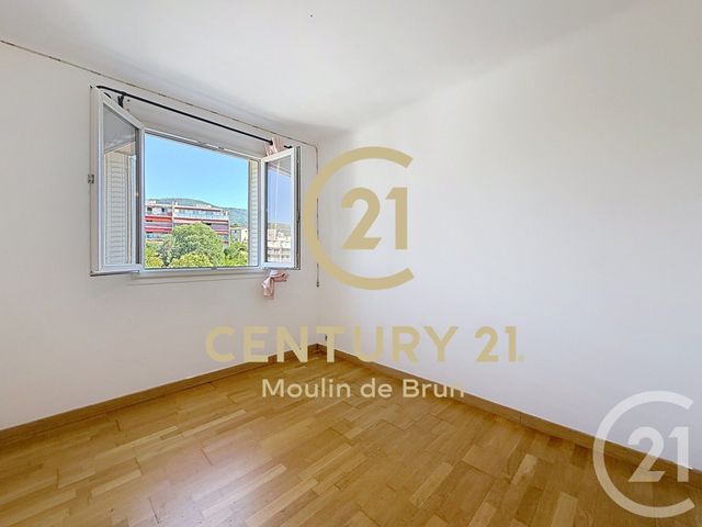 Appartement F4 &agrave; vendre - 4 pi&egrave;ces - 67,85 m2 - Grasse - 06 - PROVENCE-ALPES-COTE-D-AZUR