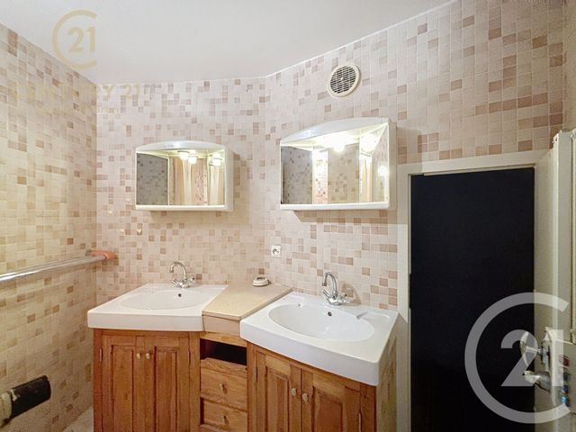 Maison &agrave; vendre - 4 pi&egrave;ces - 126 m2 - Grasse - 06 - PROVENCE-ALPES-COTE-D-AZUR