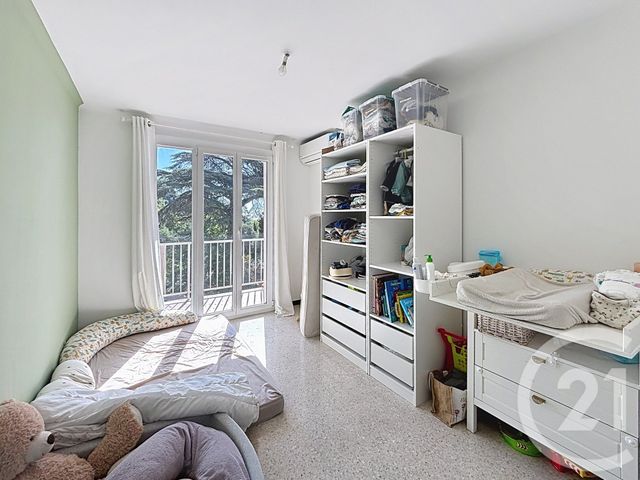 Appartement F3 &agrave; vendre - 3 pi&egrave;ces - 65,78 m2 - Grasse - 06 - PROVENCE-ALPES-COTE-D-AZUR