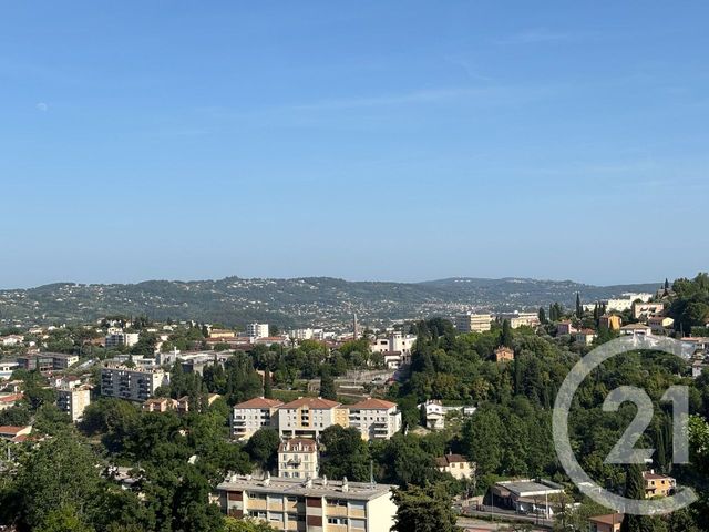 Appartement F4 &agrave; vendre - 4 pi&egrave;ces - 80,26 m2 - Grasse - 06 - PROVENCE-ALPES-COTE-D-AZUR