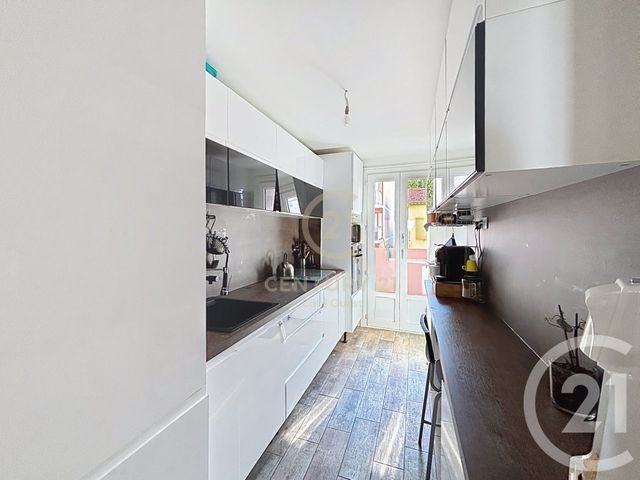Appartement F4 &agrave; vendre - 4 pi&egrave;ces - 80,26 m2 - Grasse - 06 - PROVENCE-ALPES-COTE-D-AZUR