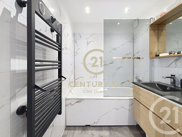 Appartement F3 &agrave; vendre - 3 pi&egrave;ces - 63,25 m2 - Grasse - 06 - PROVENCE-ALPES-COTE-D-AZUR