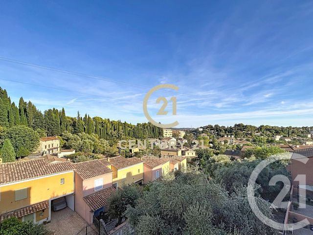 Appartement F3 &agrave; vendre - 3 pi&egrave;ces - 63,25 m2 - Grasse - 06 - PROVENCE-ALPES-COTE-D-AZUR
