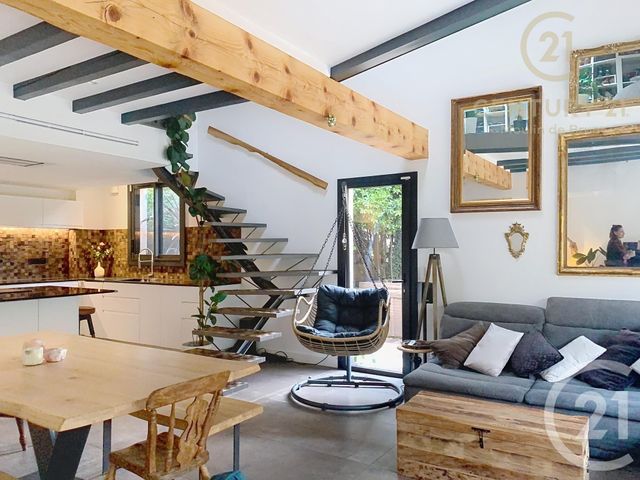 Maison &agrave; louer - 4 pi&egrave;ces - 135,11 m2 - Grasse - 06 - PROVENCE-ALPES-COTE-D-AZUR