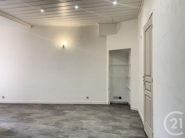 Afficher la photo en grand Appartement F2 à vendre - 2 pièces - 33,23 m2 - GRASSE - 06 - PROVENCE-ALPES-COTE-D-AZUR