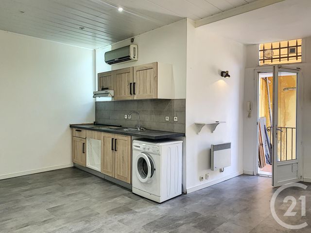 Afficher la photo en grand Appartement F2 à vendre - 2 pièces - 33,23 m2 - GRASSE - 06 - PROVENCE-ALPES-COTE-D-AZUR