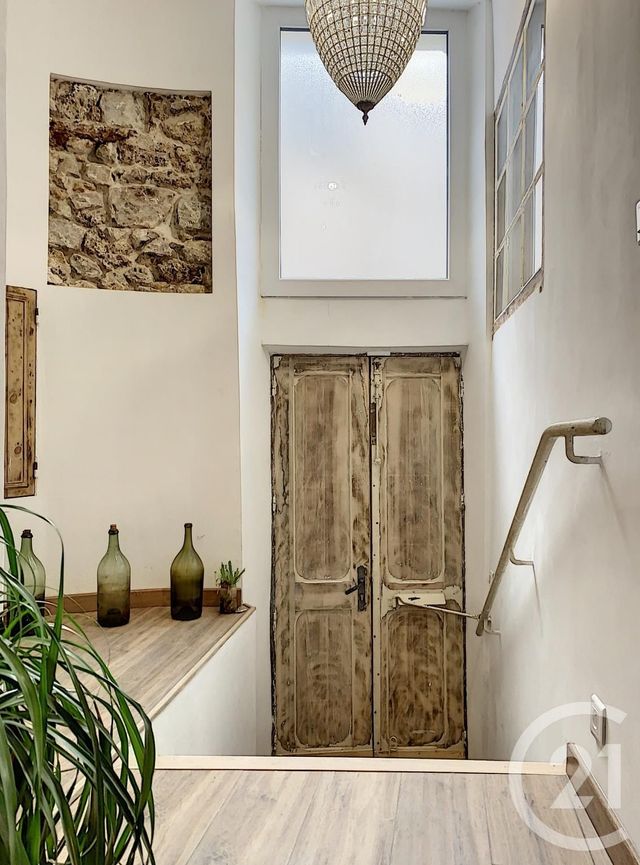 Afficher la photo en grand Appartement F4 à vendre - 4 pièces - 90,75 m2 - GRASSE - 06 - PROVENCE-ALPES-COTE-D-AZUR
