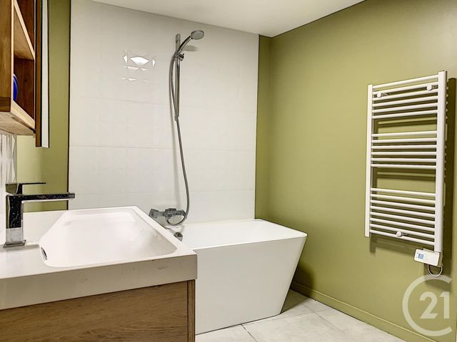 Afficher la photo en grand Appartement F4 à vendre - 4 pièces - 90,75 m2 - GRASSE - 06 - PROVENCE-ALPES-COTE-D-AZUR