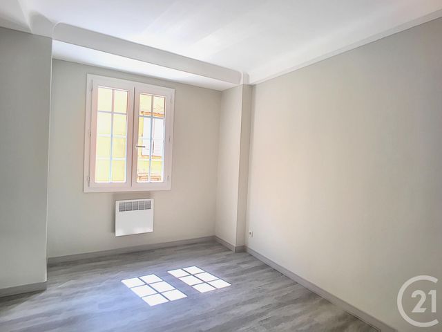Appartement F2 à louer - 2 pièces - 44,42 m2 - GRASSE - 06 - PROVENCE-ALPES-COTE-D-AZUR Appartement F2 à louer - 2 pièces - 44,42 m2 - GRASSE - 06 - PROVENCE-ALPES-COTE-D-AZUR