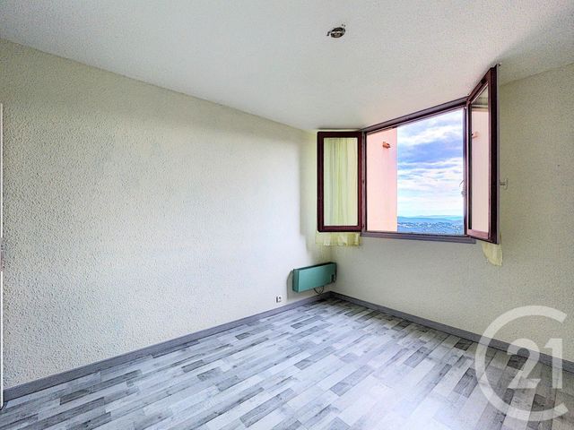 Appartement F3 à louer - 3 pièces - 68,12 m2 - GRASSE - 06 - PROVENCE-ALPES-COTE-D-AZUR Appartement F3 à louer - 3 pièces - 68,12 m2 - GRASSE - 06 - PROVENCE-ALPES-COTE-D-AZUR