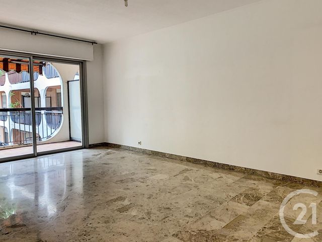 Appartement F2 à louer - 2 pièces - 57,32 m2 - GRASSE - 06 - PROVENCE-ALPES-COTE-D-AZUR Appartement F2 à louer - 2 pièces - 57,32 m2 - GRASSE - 06 - PROVENCE-ALPES-COTE-D-AZUR