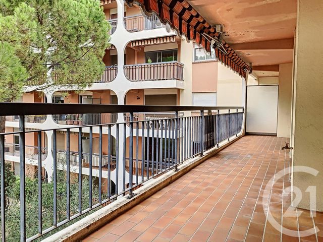 Appartement F2 à louer - 2 pièces - 57,32 m2 - GRASSE - 06 - PROVENCE-ALPES-COTE-D-AZUR Appartement F2 à louer - 2 pièces - 57,32 m2 - GRASSE - 06 - PROVENCE-ALPES-COTE-D-AZUR