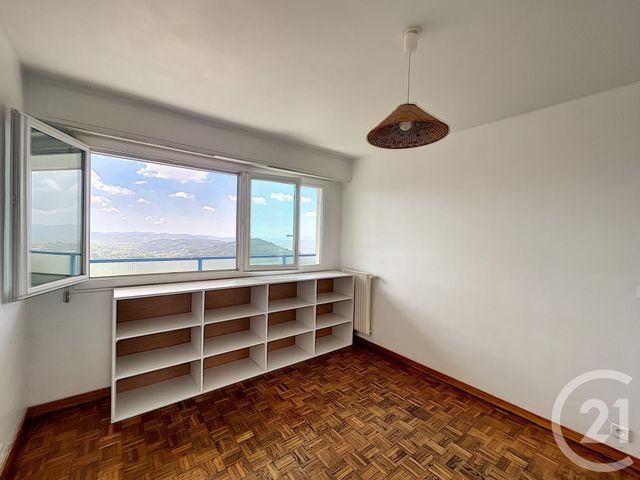Afficher la photo en grand Appartement F2 à vendre - 2 pièces - 44,31 m2 - GRASSE - 06 - PROVENCE-ALPES-COTE-D-AZUR