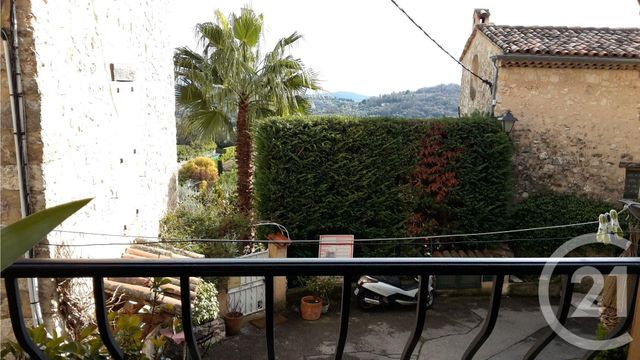 Afficher la photo en grand Studio à louer - 1 pièce - 20 m2 - GRASSE - 06 - PROVENCE-ALPES-COTE-D-AZUR