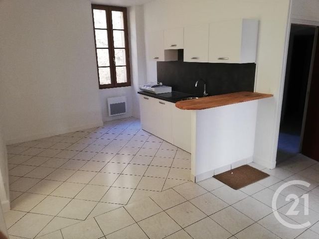 Afficher la photo en grand Appartement à louer - 3 pièces - 41,82 m2 - GRASSE - 06 - PROVENCE-ALPES-COTE-D-AZUR