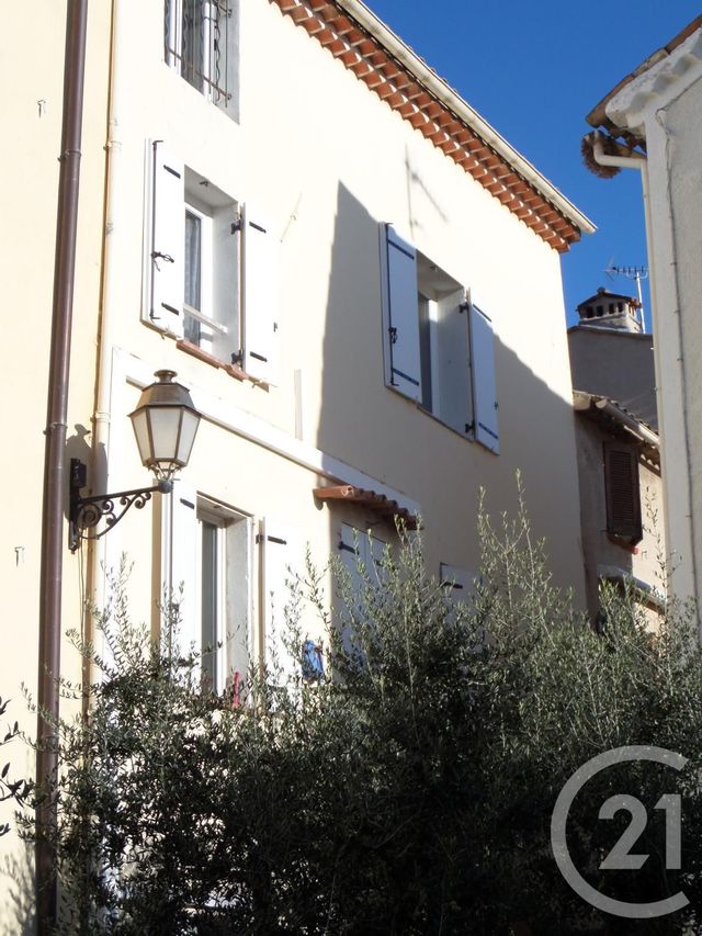 Afficher la photo en grand Appartement F2 à louer - 2 pièces - 41,23 m2 - CABRIS - 06 - PROVENCE-ALPES-COTE-D-AZUR