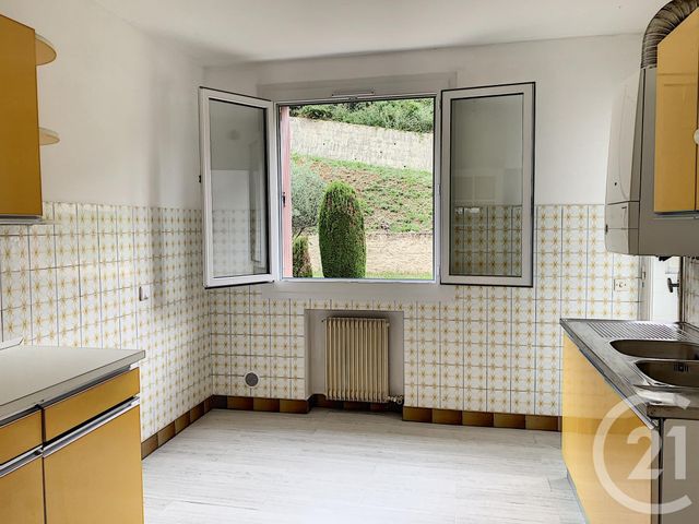 Afficher la photo en grand Appartement F4 à louer - 4 pièces - 78,42 m2 - GRASSE - 06 - PROVENCE-ALPES-COTE-D-AZUR