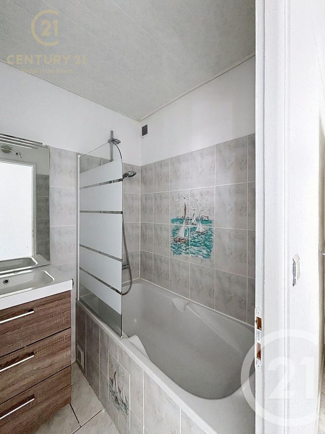 Appartement F4 à vendre - 4 pièces - 66,01 m2 - Grasse - 06 - PROVENCE-ALPES-COTE-D-AZUR