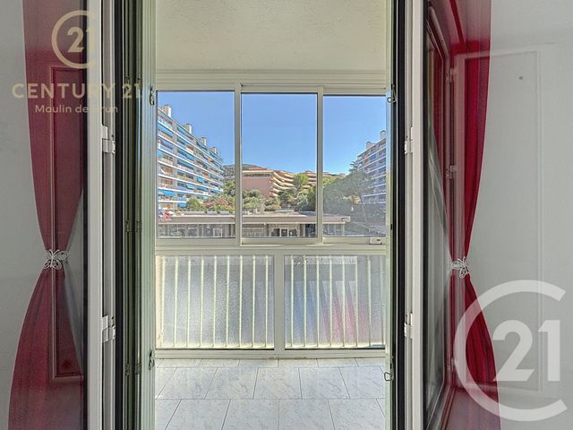 Appartement F4 à vendre - 4 pièces - 66,01 m2 - Grasse - 06 - PROVENCE-ALPES-COTE-D-AZUR