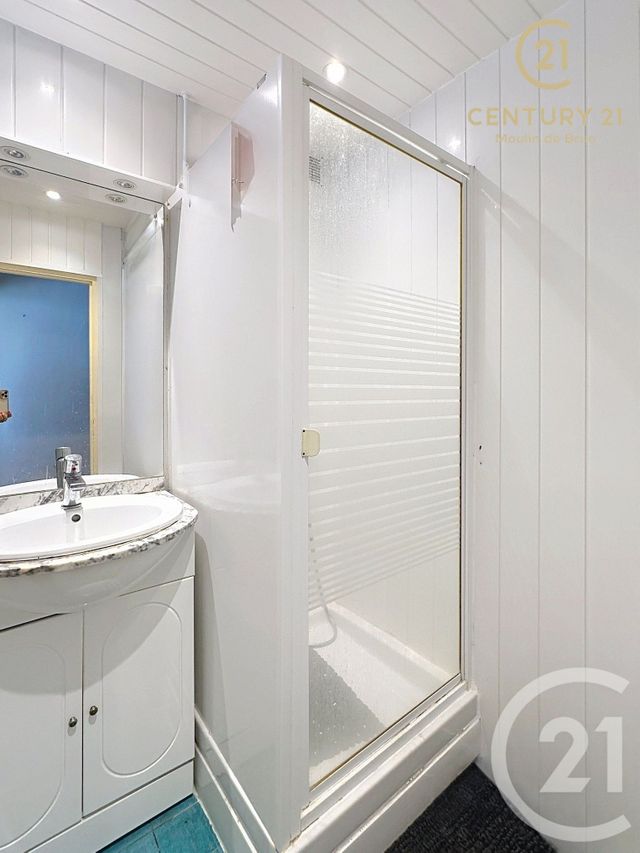 Appartement F4 à vendre - 4 pièces - 66,84 m2 - Grasse - 06 - PROVENCE-ALPES-COTE-D-AZUR