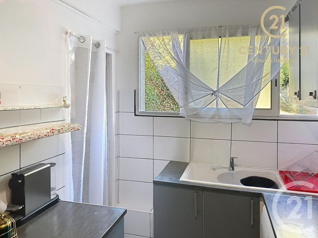 Appartement F4 à vendre - 4 pièces - 65,69 m2 - Grasse - 06 - PROVENCE-ALPES-COTE-D-AZUR