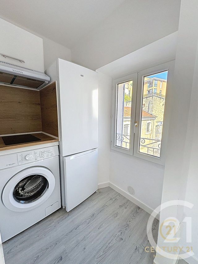 Appartement F1 &agrave; louer - 1 pi&egrave;ce - 16,98 m2 - Grasse - 06 - PROVENCE-ALPES-COTE-D-AZUR