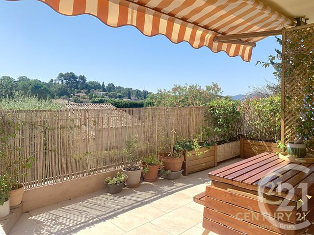 Appartement F3 à louer - 3 pièces - 66,73 m2 - Grasse - 06 - PROVENCE-ALPES-COTE-D-AZUR