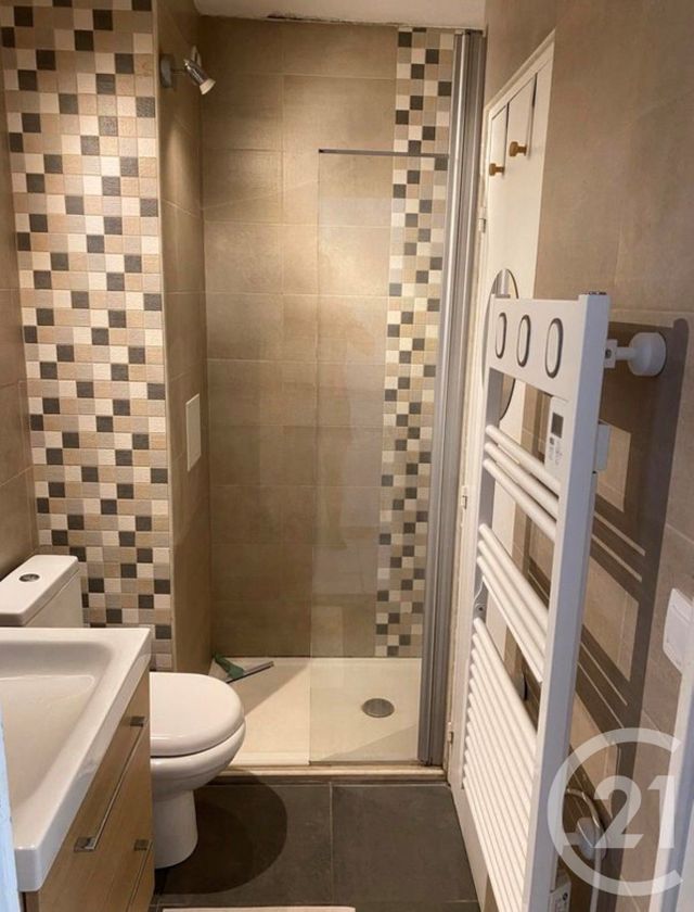 Afficher la photo en grand Appartement F2 à louer - 2 pièces - 31,22 m2 - Grasse - 06 - PROVENCE-ALPES-COTE-D-AZUR