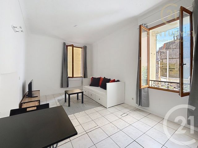 Appartement F1 à louer - 1 pièce - 25,11 m2 - Grasse - 06 - PROVENCE-ALPES-COTE-D-AZUR