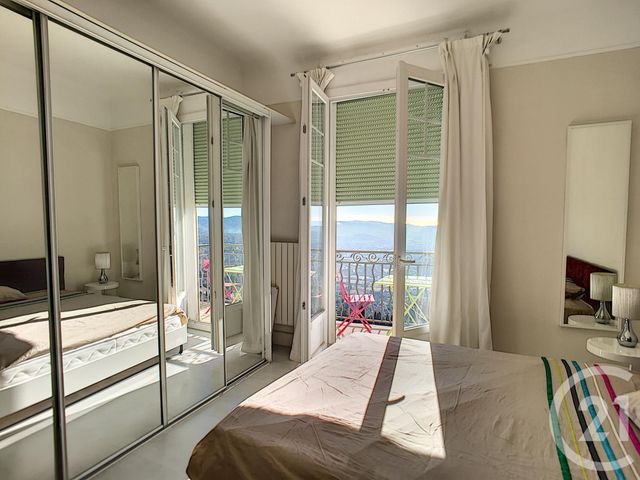 Appartement F2 à louer - 2 pièces - 66,08 m2 - Grasse - 06 - PROVENCE-ALPES-COTE-D-AZUR