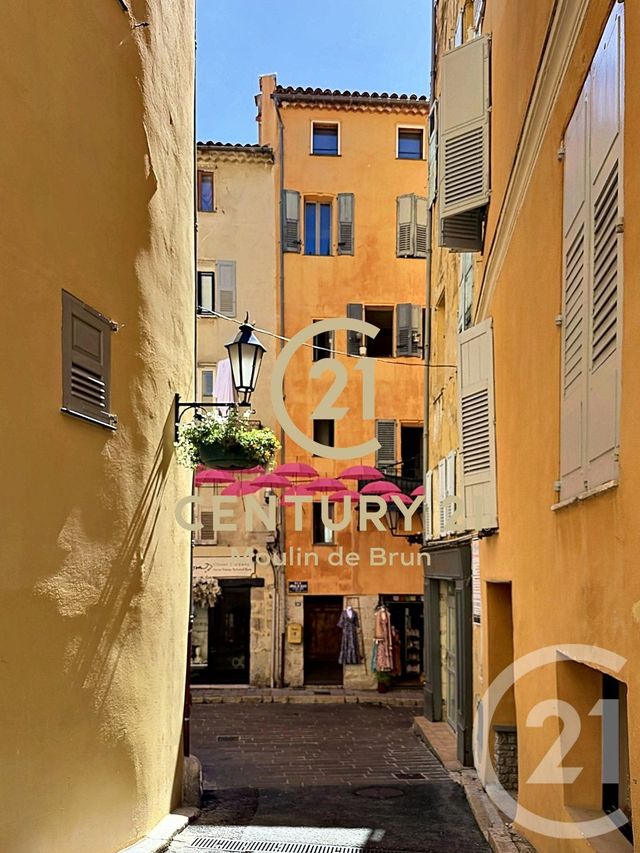Appartement Studio &agrave; vendre - 1 pi&egrave;ce - 22 m2 - Grasse - 06 - PROVENCE-ALPES-COTE-D-AZUR
