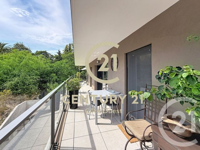 Appartement F3 &agrave; vendre - 3 pi&egrave;ces - 97,22 m2 - Grasse - 06 - PROVENCE-ALPES-COTE-D-AZUR