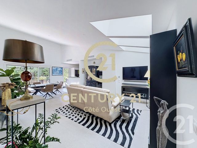 Appartement F3 &agrave; vendre - 3 pi&egrave;ces - 97,22 m2 - Grasse - 06 - PROVENCE-ALPES-COTE-D-AZUR