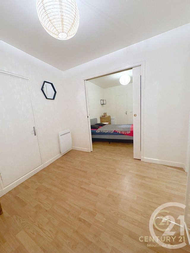 Appartement F2 &agrave; louer - 2 pi&egrave;ces - 68,66 m2 - Grasse - 06 - PROVENCE-ALPES-COTE-D-AZUR