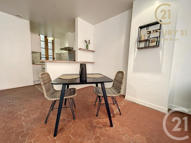 Appartement F2 à louer - 2 pièces - 68,66 m2 - Grasse - 06 - PROVENCE-ALPES-COTE-D-AZUR