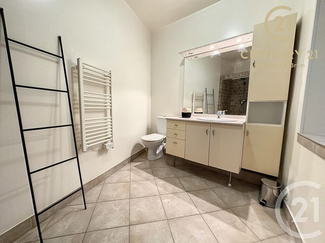 Appartement F2 à louer - 2 pièces - 68,66 m2 - Grasse - 06 - PROVENCE-ALPES-COTE-D-AZUR