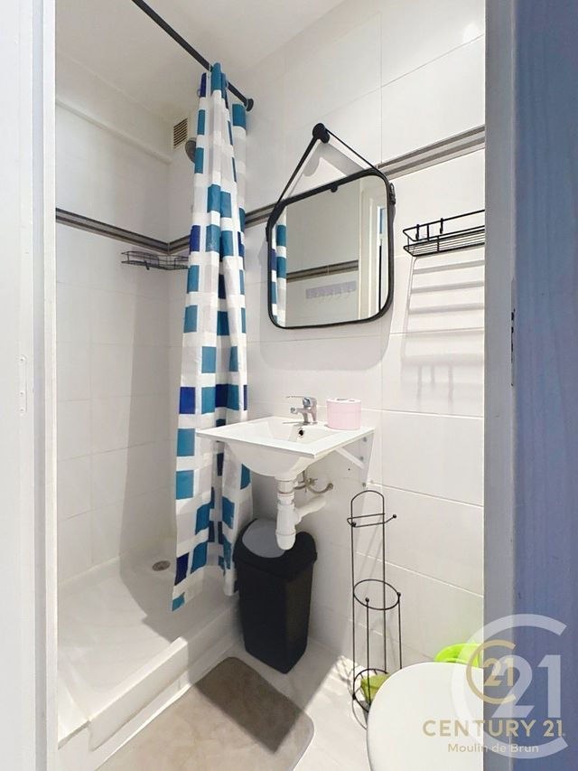 Appartement Studette &agrave; louer - 1 pi&egrave;ce - 11,80 m2 - Grasse - 06 - PROVENCE-ALPES-COTE-D-AZUR