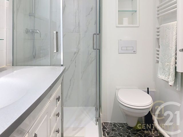 Appartement F2 à louer - 2 pièces - 19,50 m2 - Cannes - 06 - PROVENCE-ALPES-COTE-D-AZUR