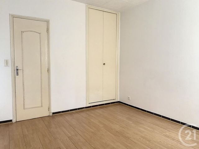 Appartement F3 à louer - 3 pièces - 54,11 m2 - Grasse - 06 - PROVENCE-ALPES-COTE-D-AZUR
