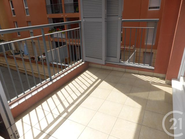 Appartement F2 à louer - 2 pièces - 41,52 m2 - Grasse - 06 - PROVENCE-ALPES-COTE-D-AZUR