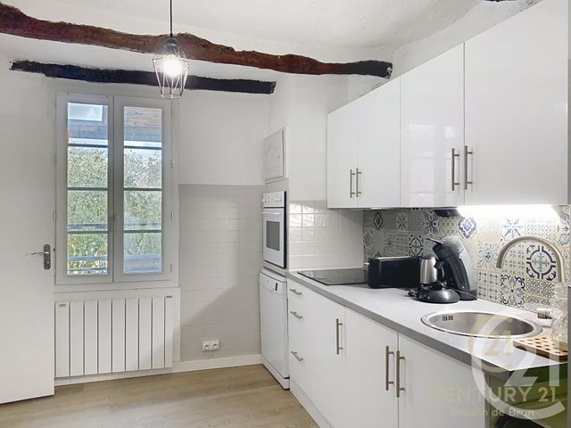 Appartement F3 à louer - 3 pièces - 60 m2 - Grasse - 06 - PROVENCE-ALPES-COTE-D-AZUR