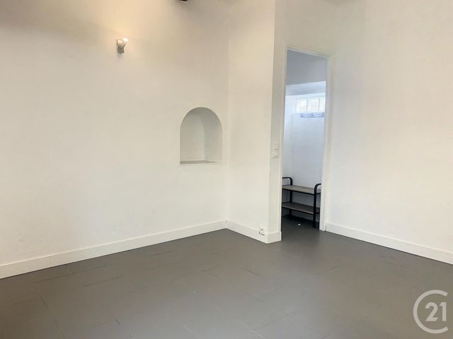 Appartement F1 à louer - 1 pièce - 18,27 m2 - Grasse - 06 - PROVENCE-ALPES-COTE-D-AZUR