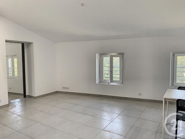 Appartement F2 à louer - 2 pièces - 49,60 m2 - Grasse - 06 - PROVENCE-ALPES-COTE-D-AZUR